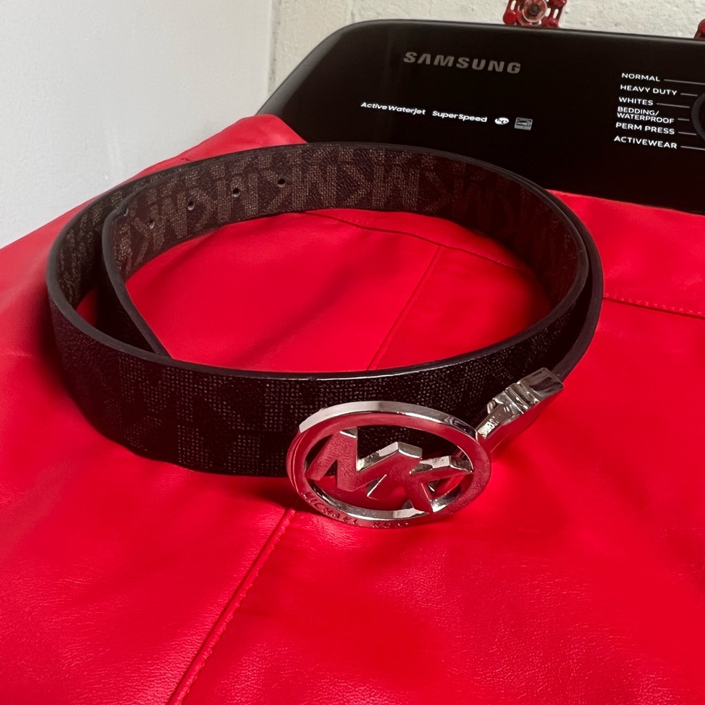 Michael Kors belt